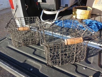 Rustic Large Heavy Wire Farmhouse Basket With Wooden Handles, 16”