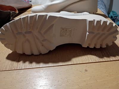 DOLCE VITA HUEY H2O OFF WHITE LEATHER ANKLE BOOT WOMEN'S US 11 HOT MUST HAVE - Thumbnail 2