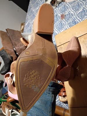 Vince Camuto Women's Light Pink Leather Ankle Boot With 4inch Heel - Thumbnail 7