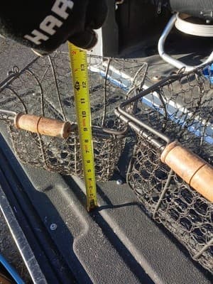 Rustic Large Heavy Wire Farmhouse Basket With Wooden Handles, 16” - Thumbnail 12