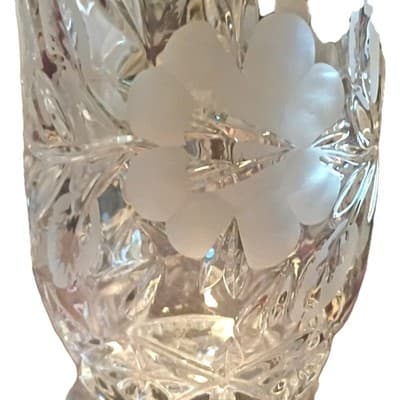 Towle Cut Crystal Vase Poland Floral Etched Decorative Glass Flowers - Thumbnail 4