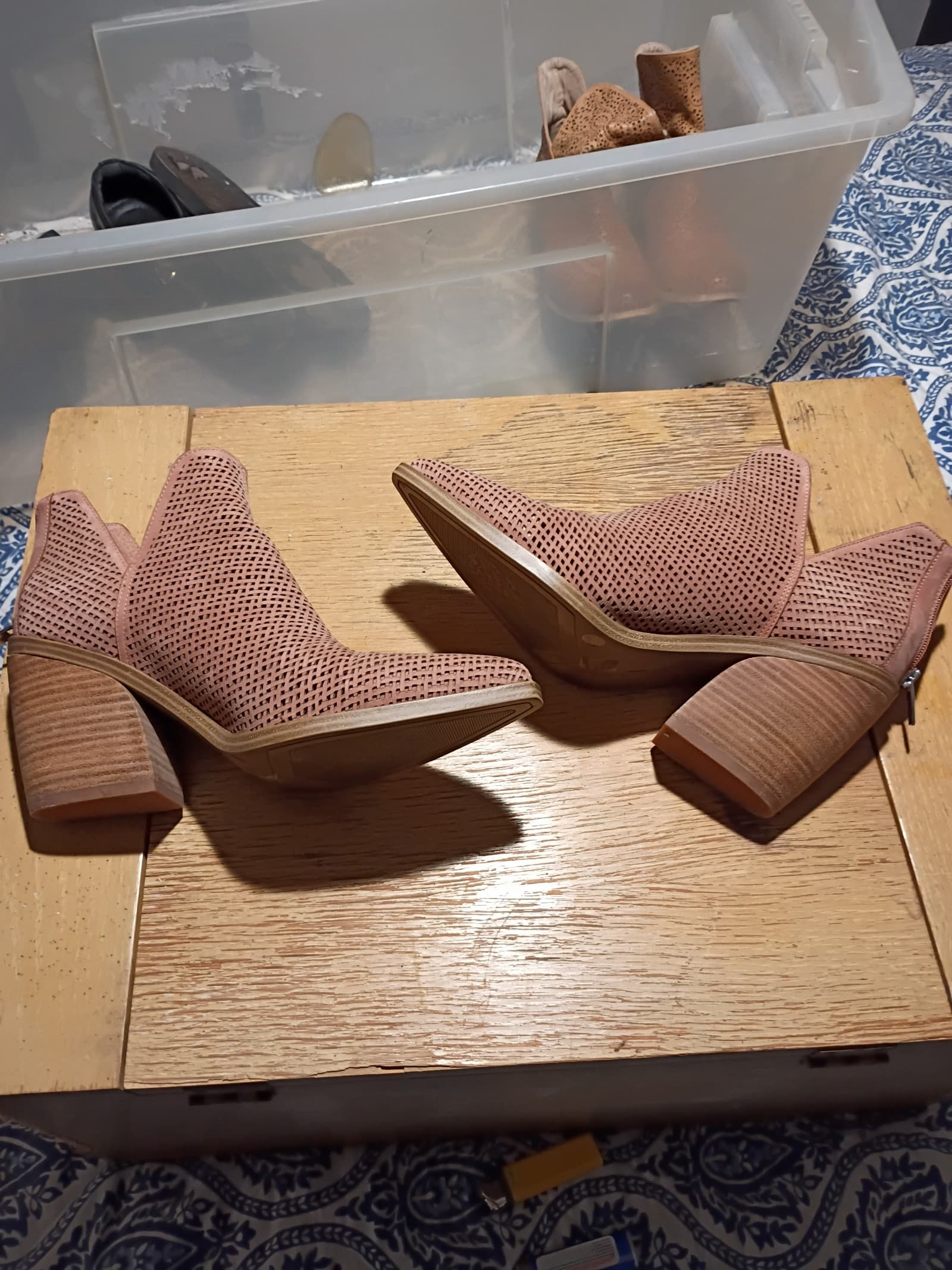 Vince camuto healed boots - Thumbnail 4