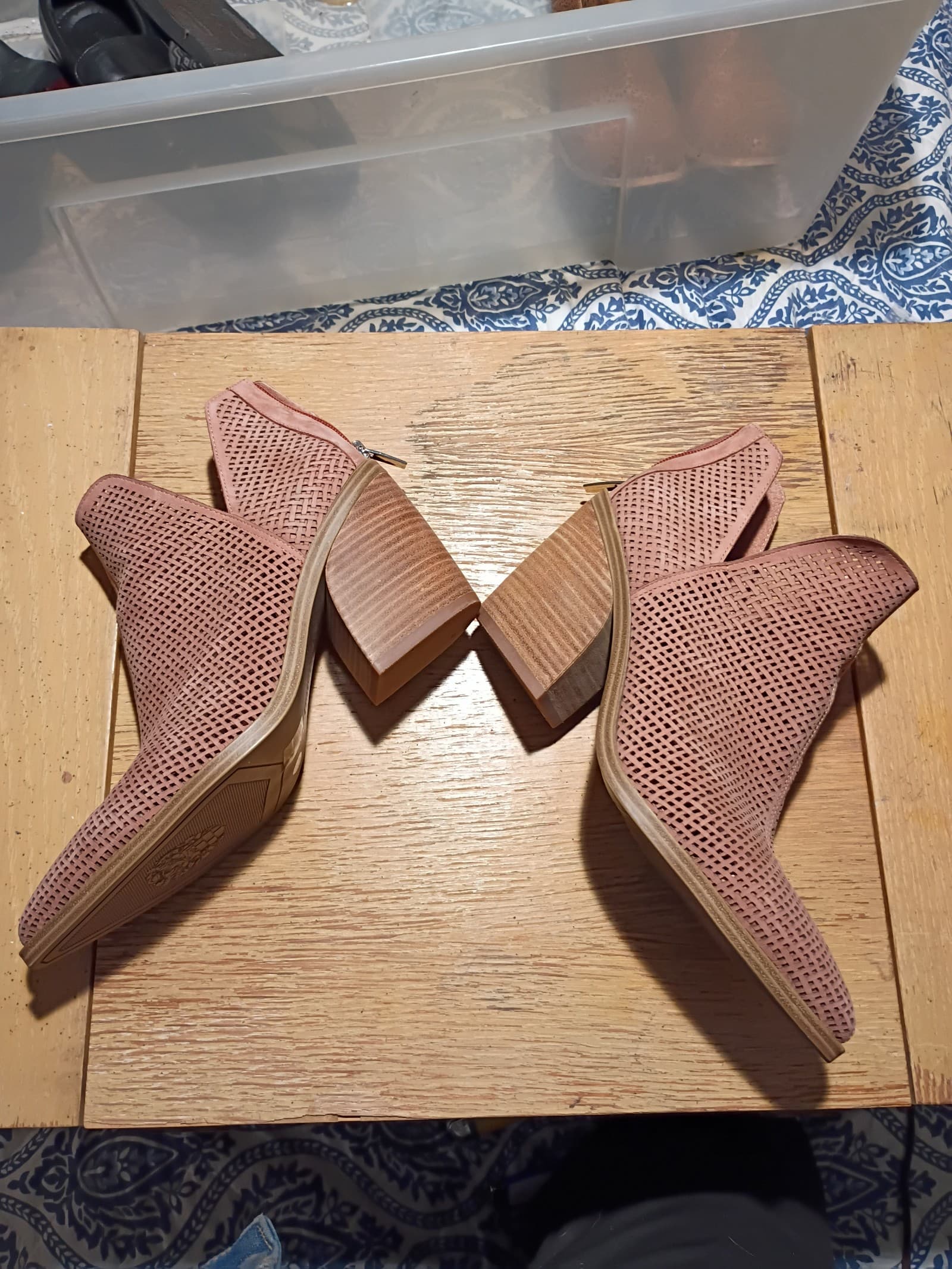 Vince camuto healed boots - Thumbnail 3