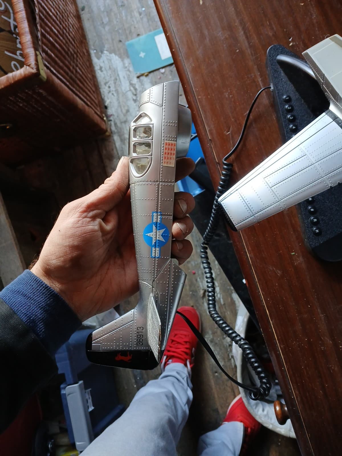 Airplane phone vintage - Thumbnail 8