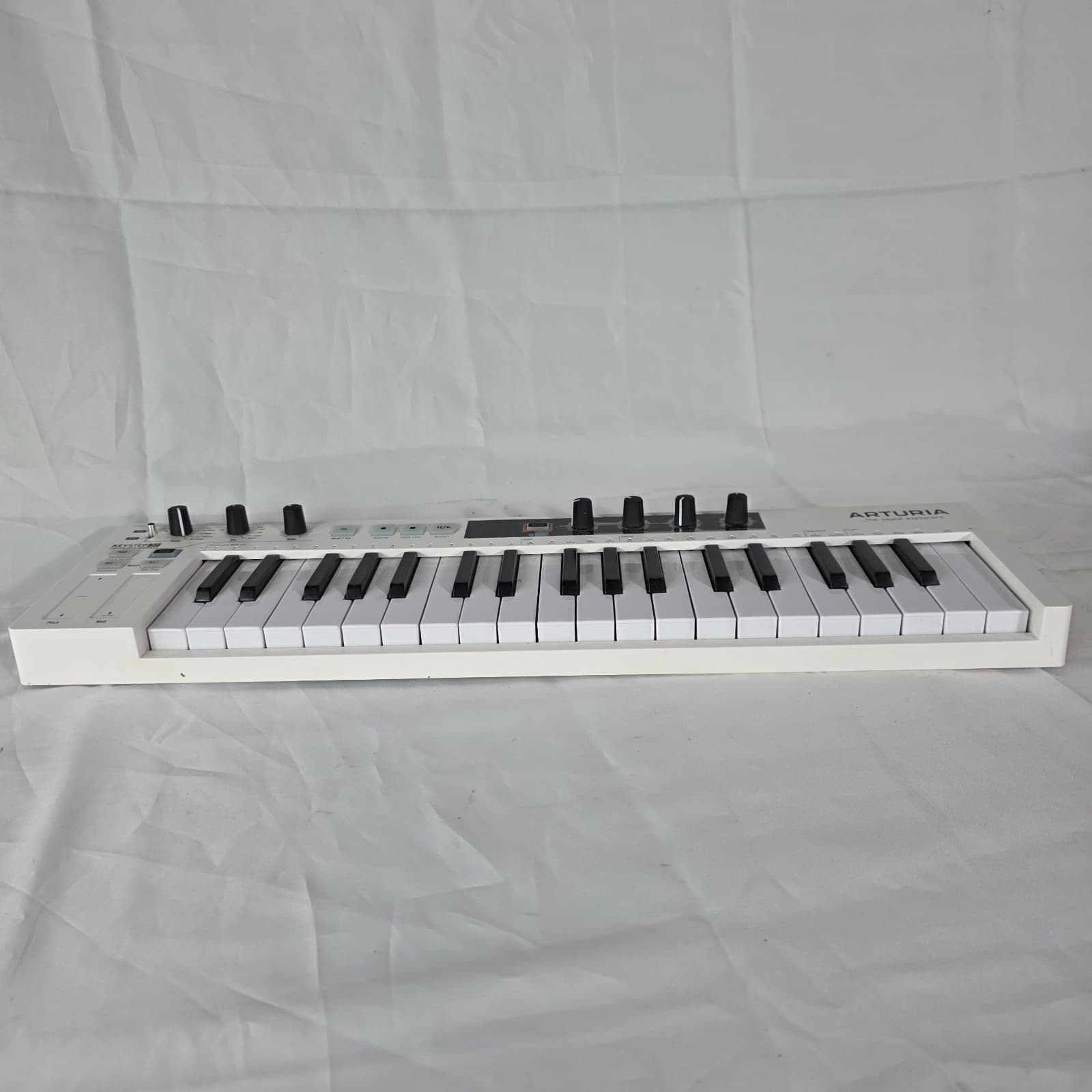 Arturia Keystep 37 USB/MIDI/CV Audio Recording Keyboard Controller & Sequencer - Thumbnail 8