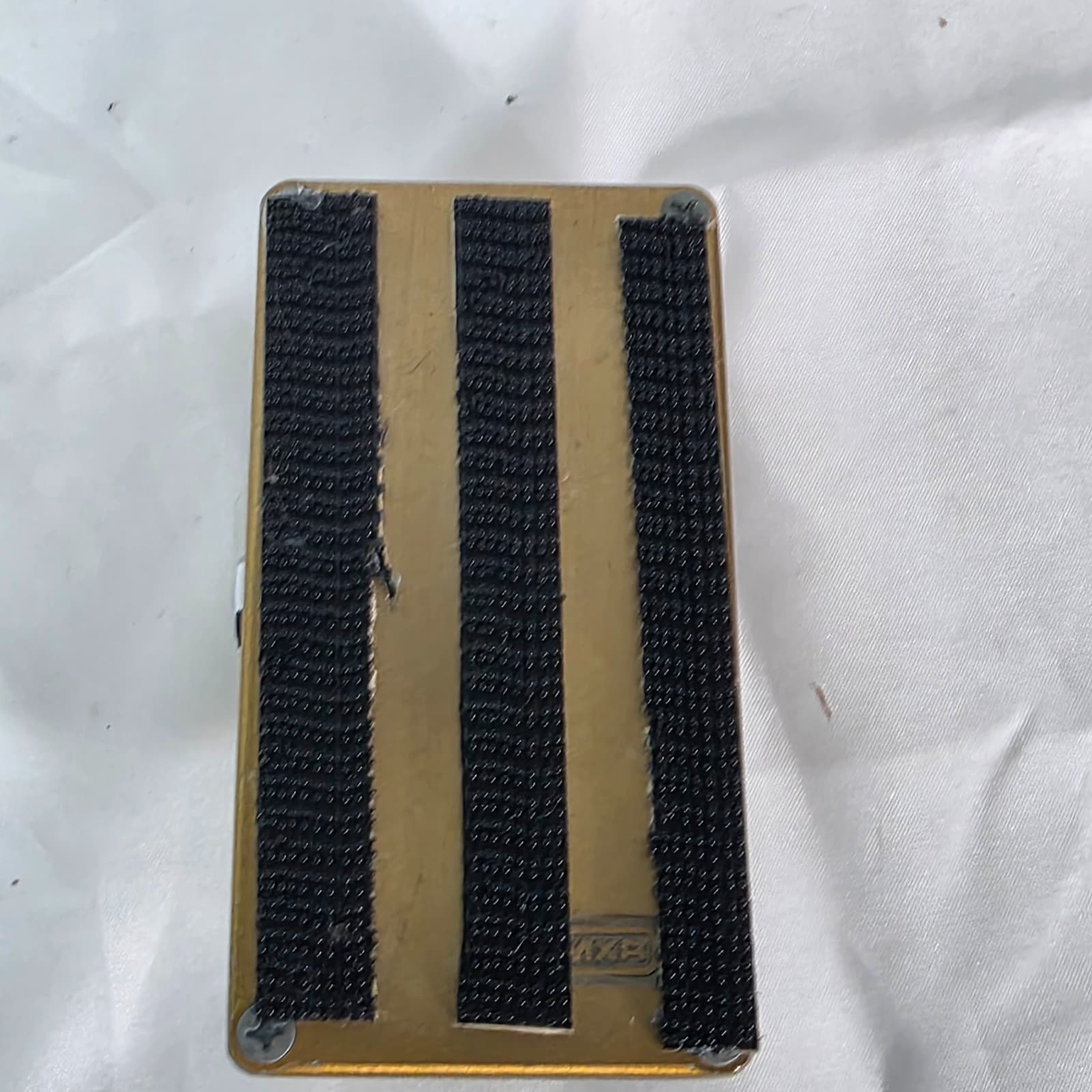 MXR M77 Custom Badass Modified O.D. Overdrive Guitar Effects Pedal - Gold - Thumbnail 5