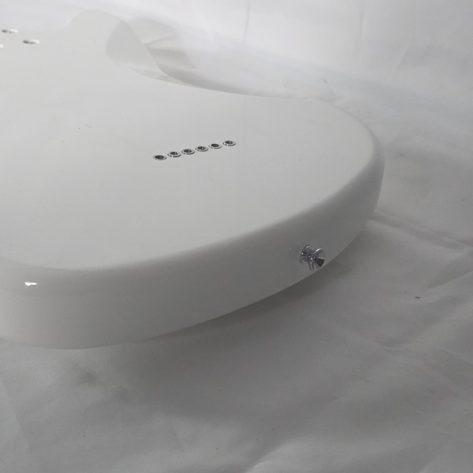 SubZero Rogue VI Baritone Electric Guitar Polar White HH Humbuckers 30" Scale - Thumbnail 10