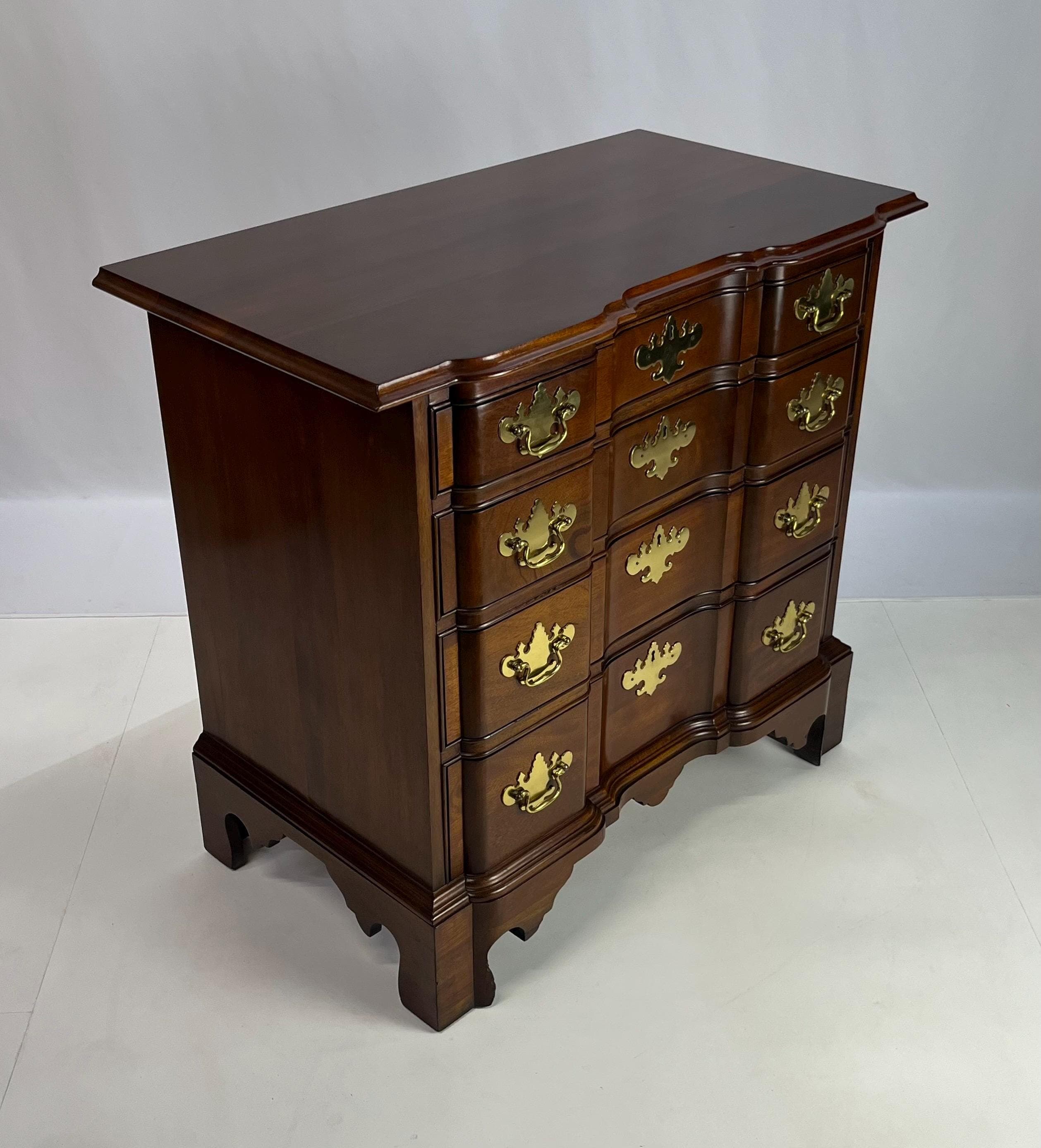 Councill Craftsmen Block Front Chest - Thumbnail 3