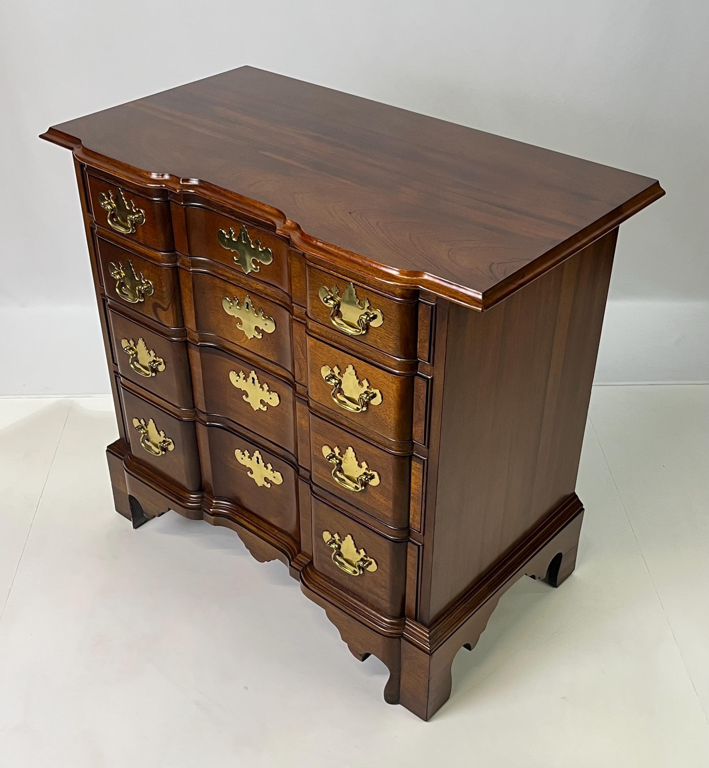 Councill Craftsmen Block Front Chest - Thumbnail 7