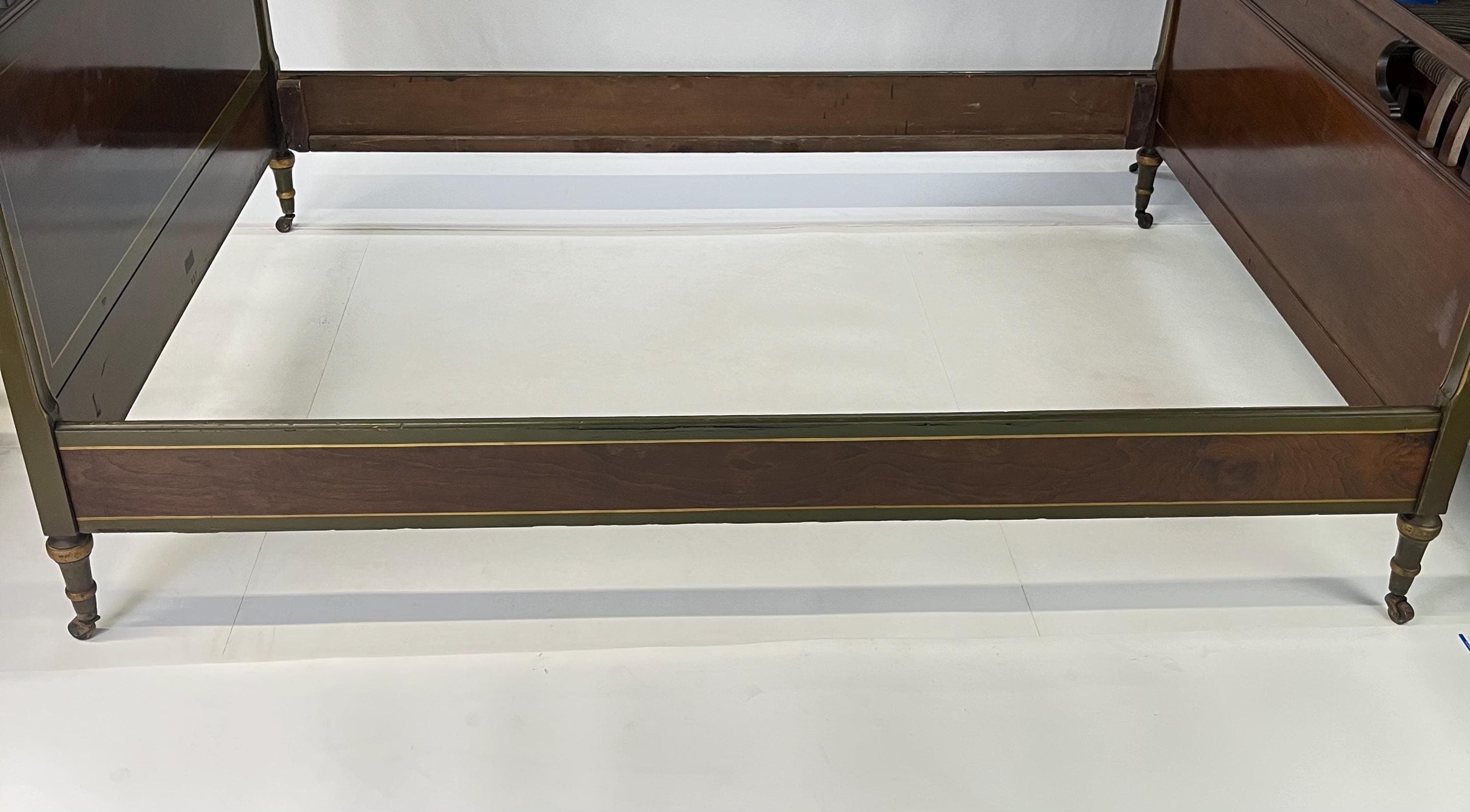 Neoclassical Sligh Furniture Walnut Burl & Hand-Painted Full Bed - Thumbnail 15