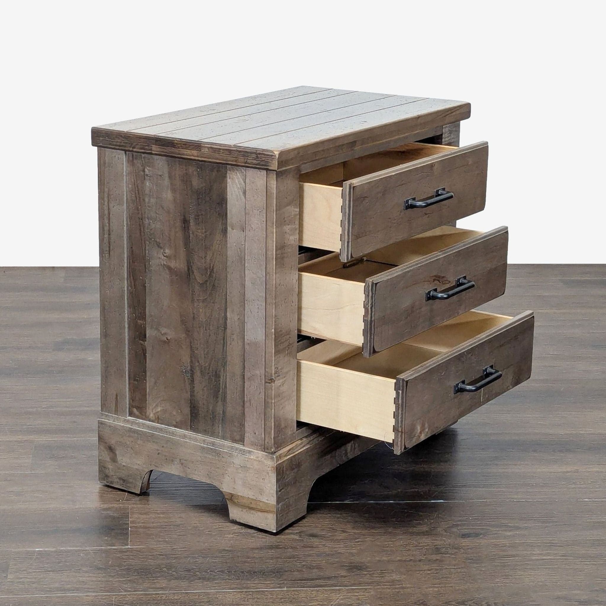 Vaughan Bassett Cool Rustic Clear Maple Three Drawer Nightstand - Thumbnail 2