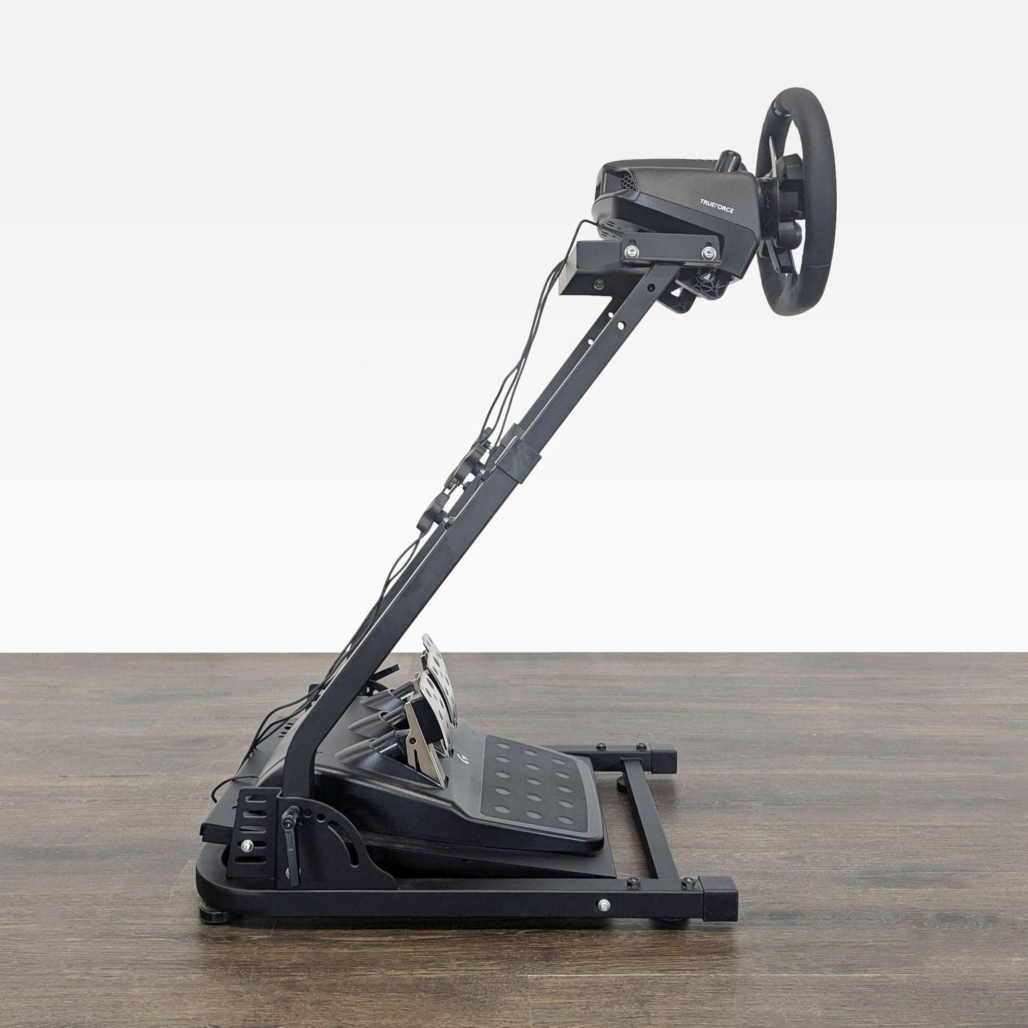 Logitech G923 Gaming Steering Wheel (PS5 Compatible) - Thumbnail 6