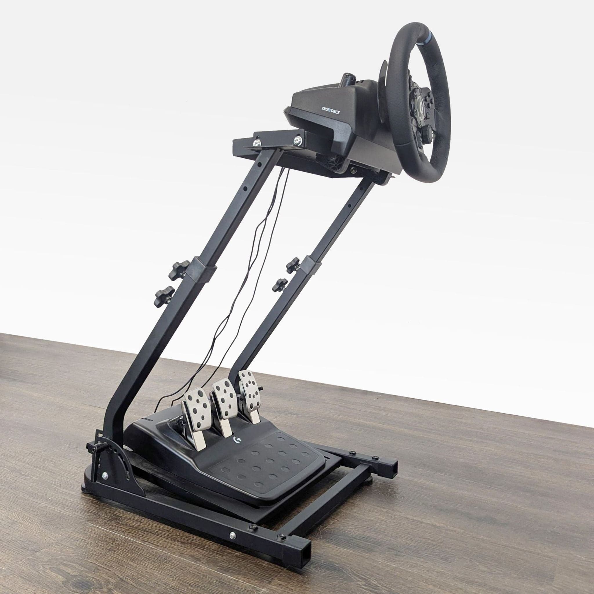 Logitech G923 Gaming Steering Wheel (PS5 Compatible) - Thumbnail 2