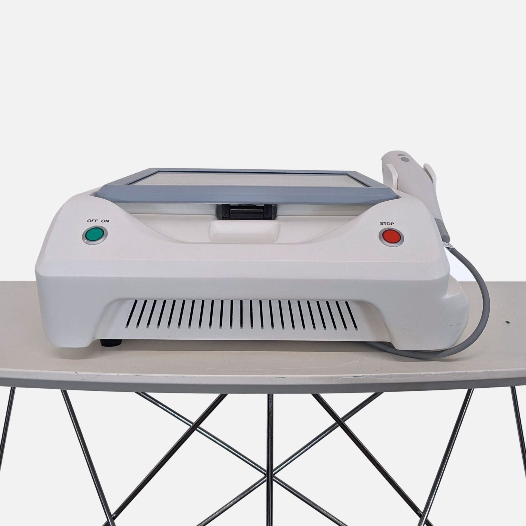 Gemini said SMASFOCUS III: Professional 3D HIFU Face & Body Sculpting System - Thumbnail 2