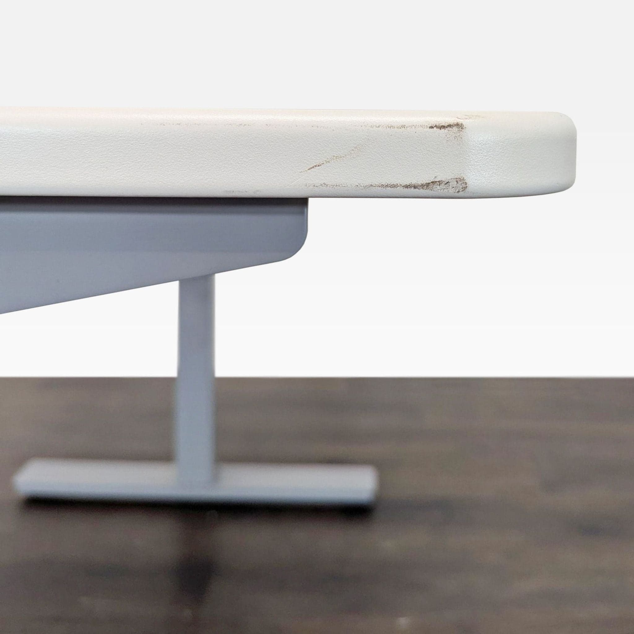 Autonomous Electric Adjustable Standing Desk with Programmable Settings - Thumbnail 8