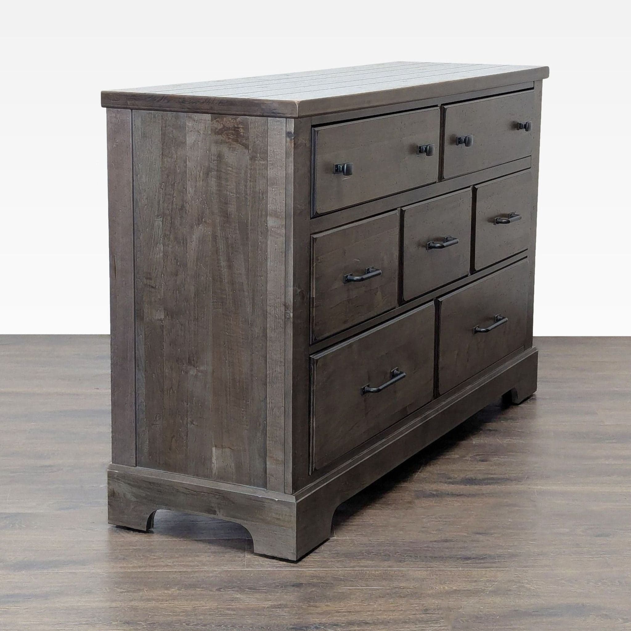 Vaughan-Bassett Solid Maple Wood Dresser - Thumbnail 3