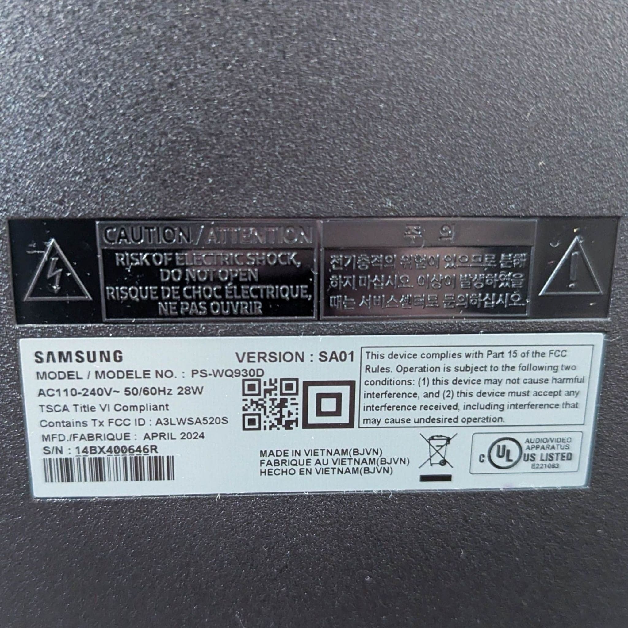 Samsung Soundbar with Wireless Subwoofer - Audio Equipment - Thumbnail 11