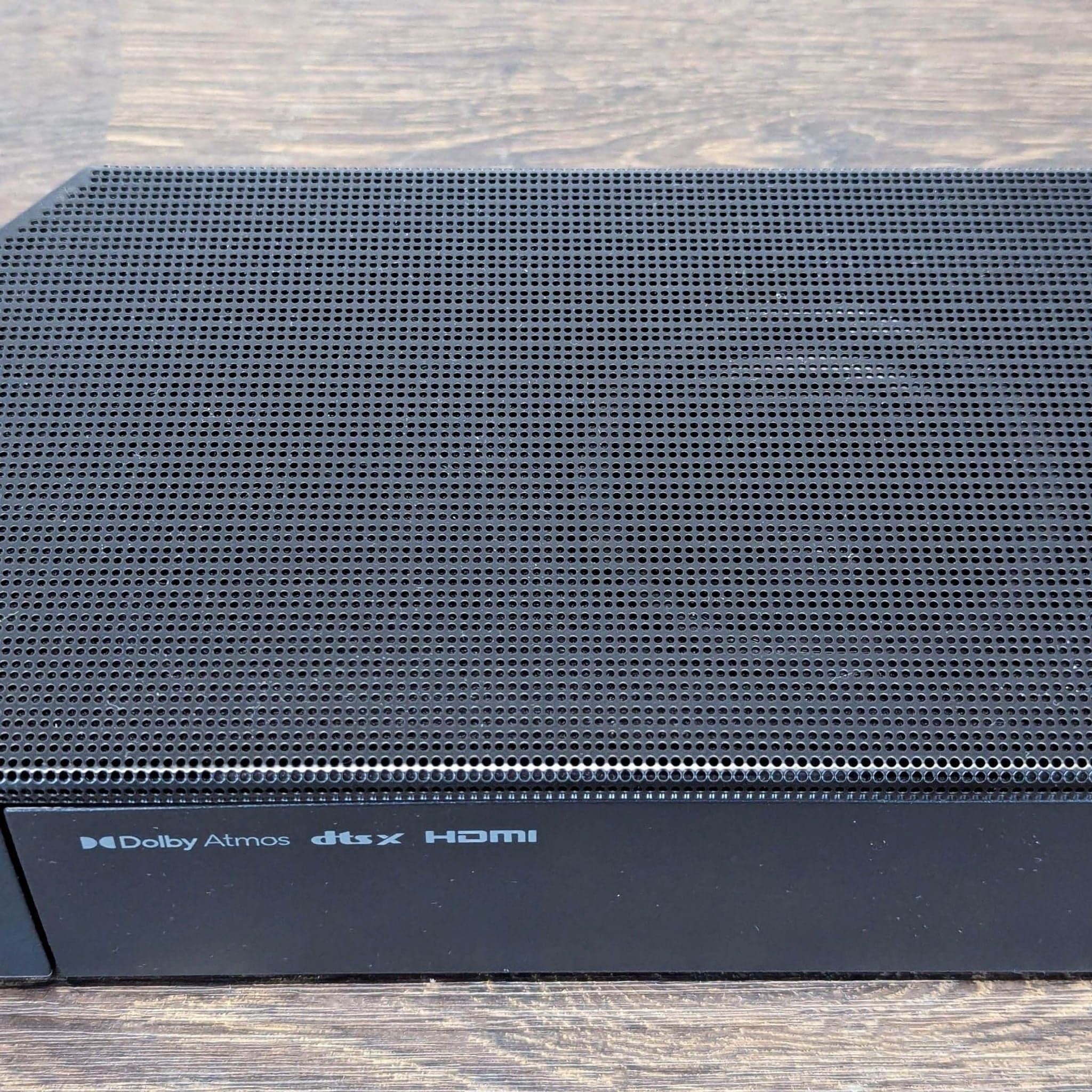 Samsung Soundbar with Wireless Subwoofer - Audio Equipment - Thumbnail 8