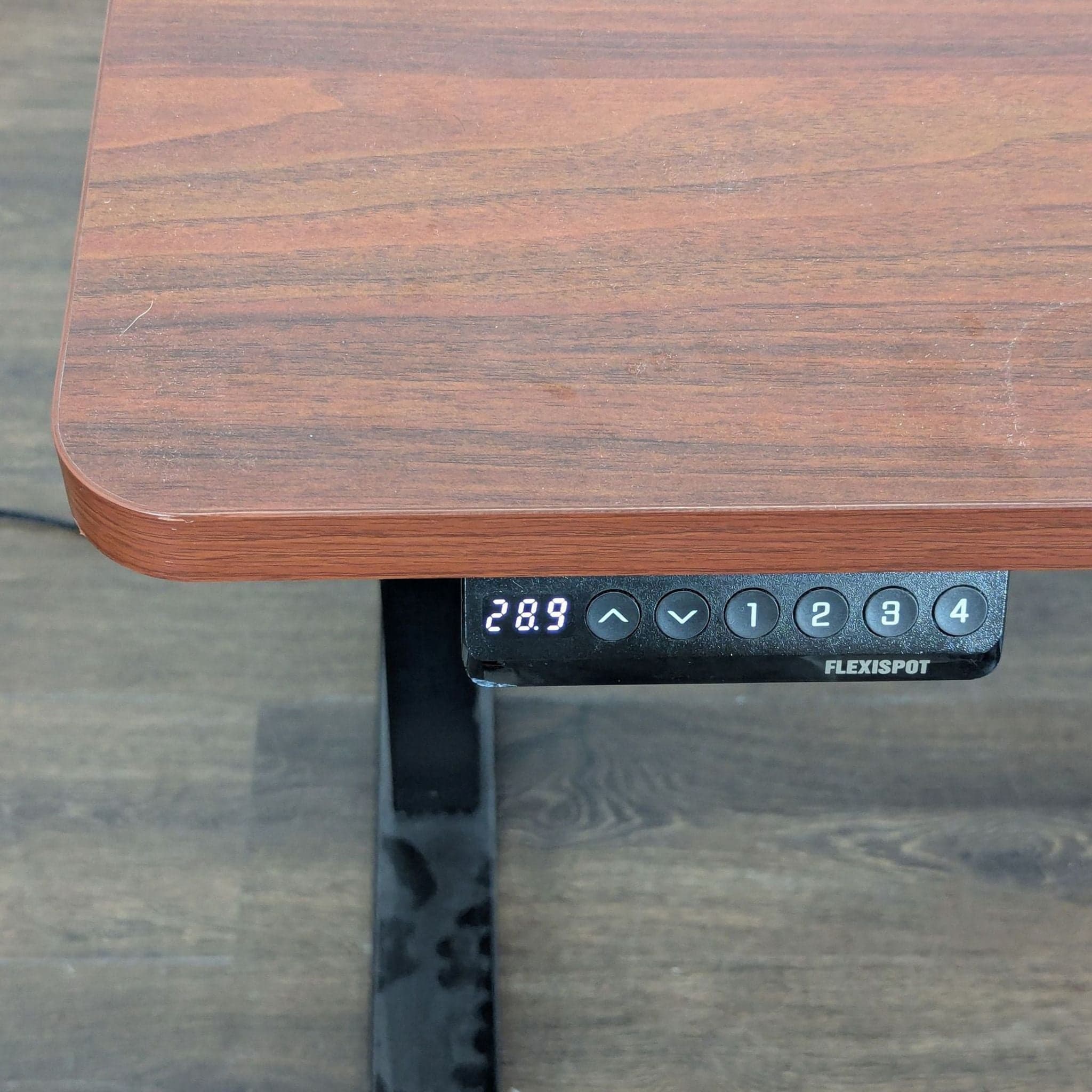 Flexispot Electric Adjustable Standing Desk with Programmable Height Settings - Thumbnail 8