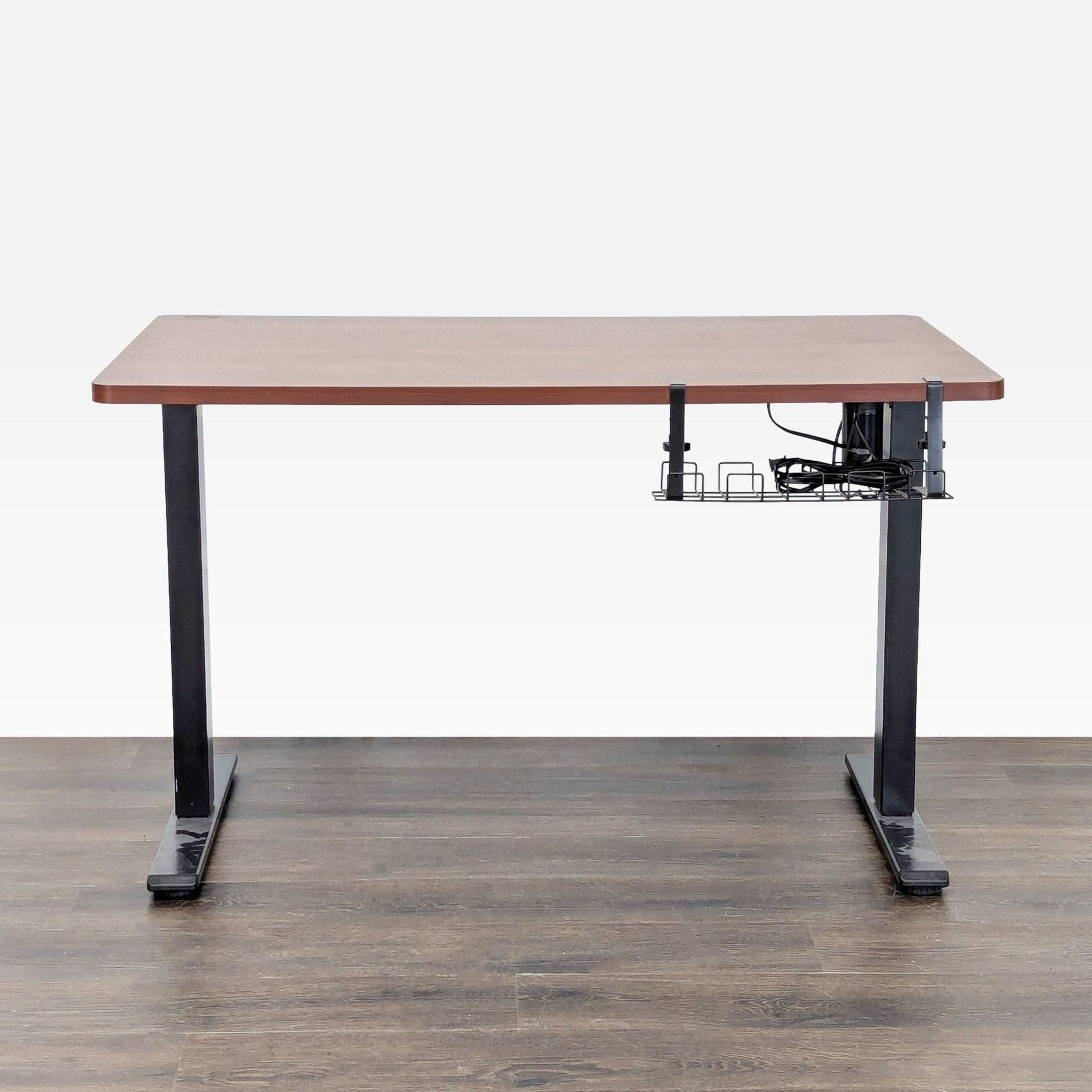 Flexispot Electric Adjustable Standing Desk with Programmable Height Settings - Thumbnail 3