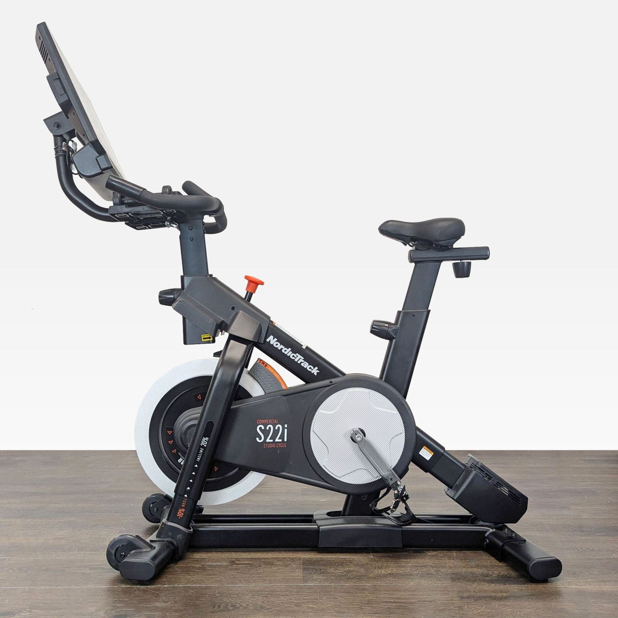 S22i studio cycle - Image 1
