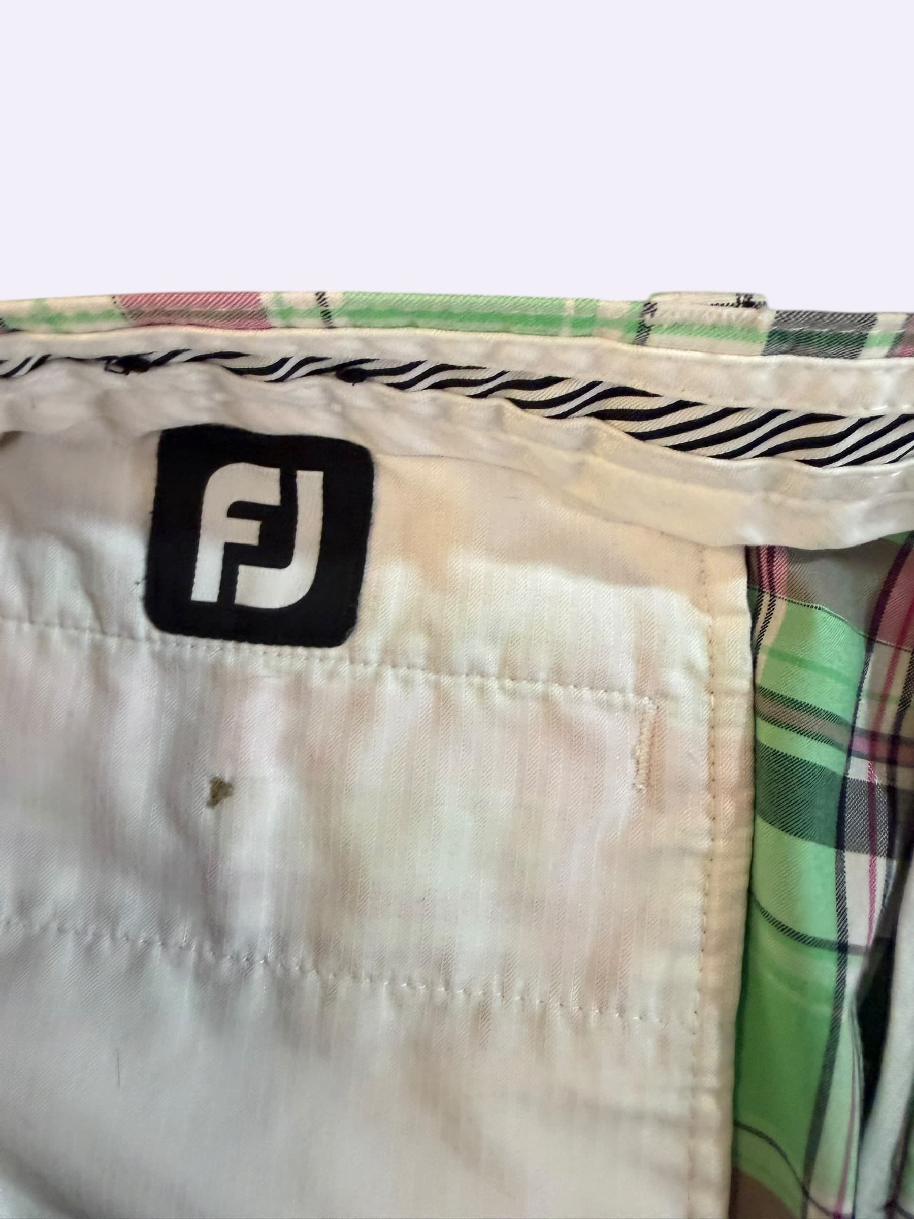 Foot Joy Men's Plaid Shorts, Green/Pink, Size Unknown - Thumbnail 5
