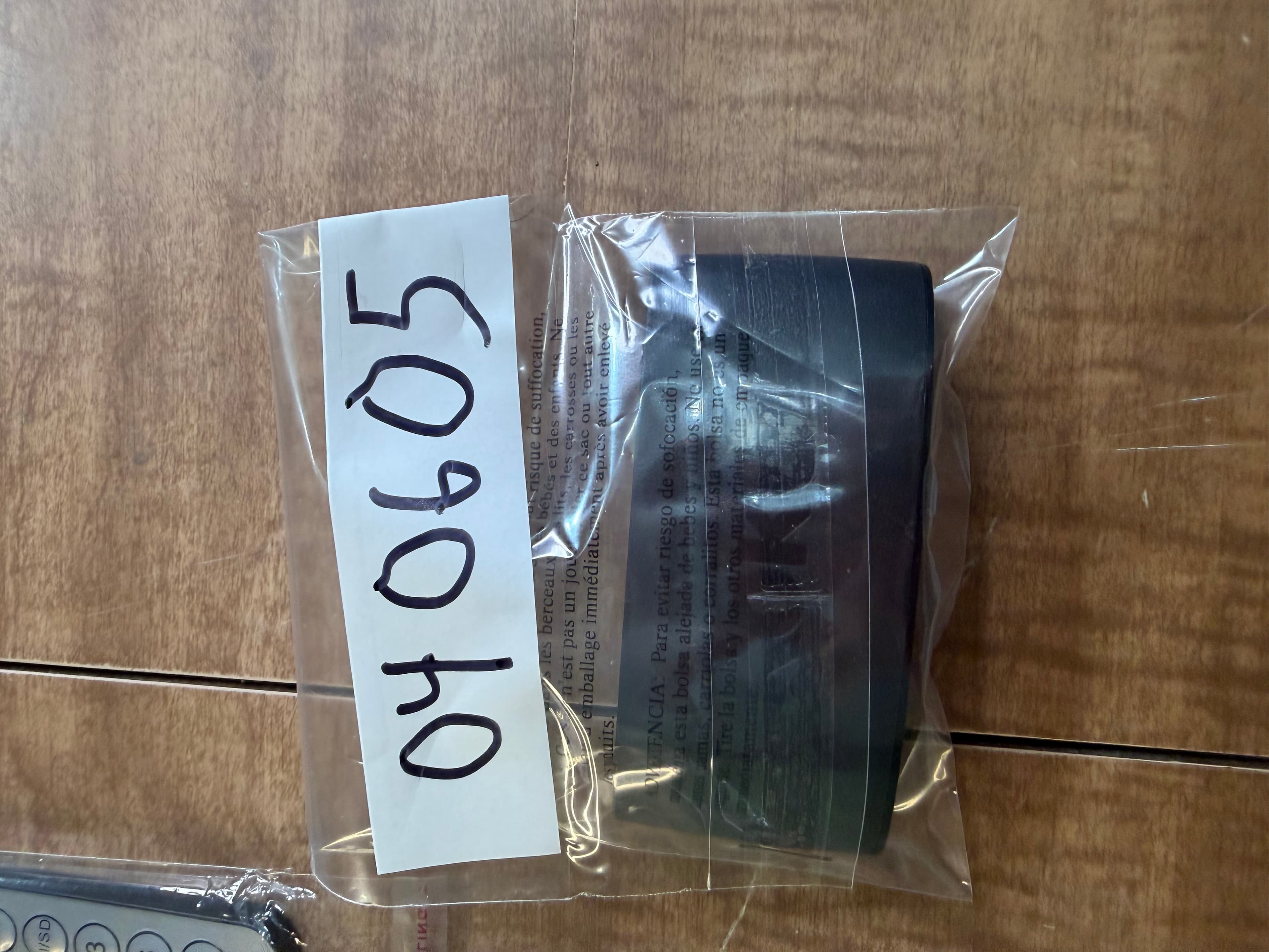 Roku Express 4K+ HD HDR Streaming Media Player Model 3941X Device Only No Remote - Thumbnail 5