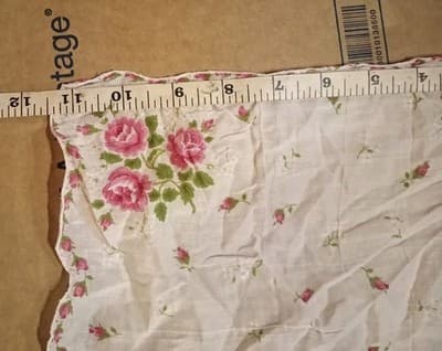 Vint Pink Rose Handkerchief Scalloped Edge 11.5” Cottagecore Floral, EXCELLENT! - Thumbnail 6