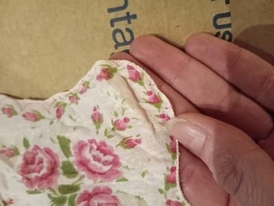 Vint Pink Rose Handkerchief Scalloped Edge 11.5” Cottagecore Floral, EXCELLENT! - Thumbnail 2