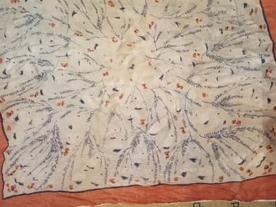 Rare Pair Vint. 1950s Silk Pocket Squares Hand Rolled Edges AS-IS Repair/Study - Thumbnail 10