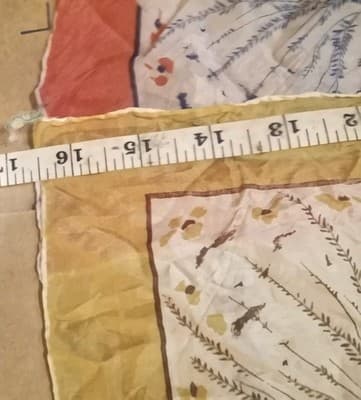 Rare Pair Vint. 1950s Silk Pocket Squares Hand Rolled Edges AS-IS Repair/Study - Thumbnail 21