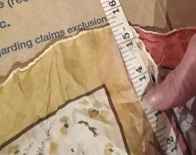 Rare Pair Vint. 1950s Silk Pocket Squares Hand Rolled Edges AS-IS Repair/Study - Thumbnail 22