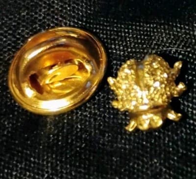 Vintage Gold-Tone "Secret Garden" Pin Set – Turtle, Ladybug, & Mushroom - Thumbnail 4