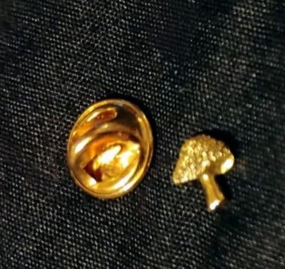 Vintage Gold-Tone "Secret Garden" Pin Set – Turtle, Ladybug, & Mushroom - Thumbnail 8