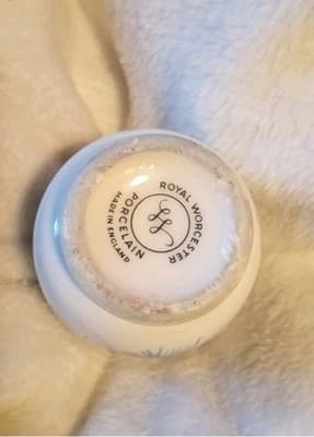 VTG Royal Worcester Egg Coddler - Wren & Finch Bird Pattern - Standard Size - Thumbnail 10