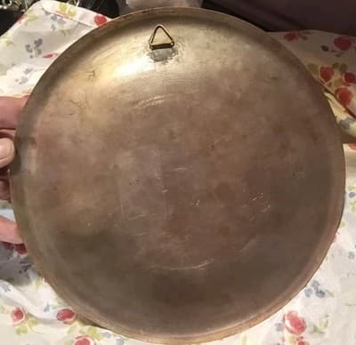 Vintage Egyptian King Tut Wall Decor Plate – Hand Etched Brass & Copper – 8" - Thumbnail 3