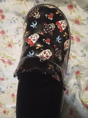 Easy Works by Easy Street Sugar Skull Clogs Women's 7 Slip Resistant Non-Marking - Thumbnail 6