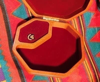 Vintage Carved Wood Music Box - Silver & Turquoise Concho Medallion - Red Velvet - Thumbnail 2