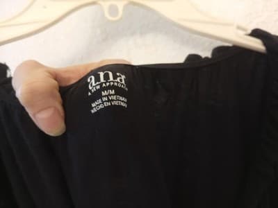 a.n.a A New Approach Black Knit Peasant Blouse Ruffle Henley Top Size Medium - Thumbnail 3