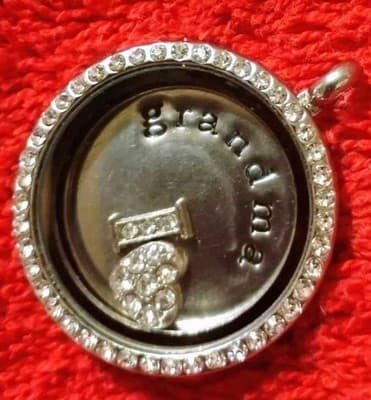 925 Silver 2mm Snake Chain 24" & Floating Memory Locket I ❤️Grandma + charms - Image 1