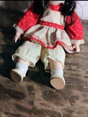 Vintage 1990 Heritage Mint "Stephanie" Porcelain 14" Happy Memories Collection - Thumbnail 4