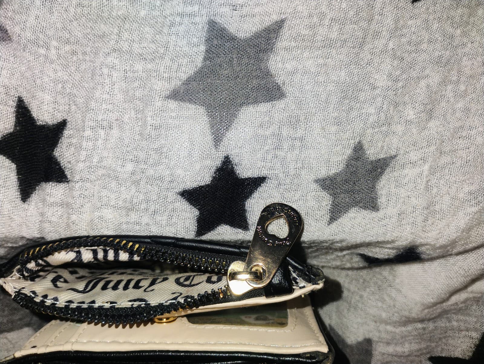 Juicy Couture heart quilted wallet - Thumbnail 6