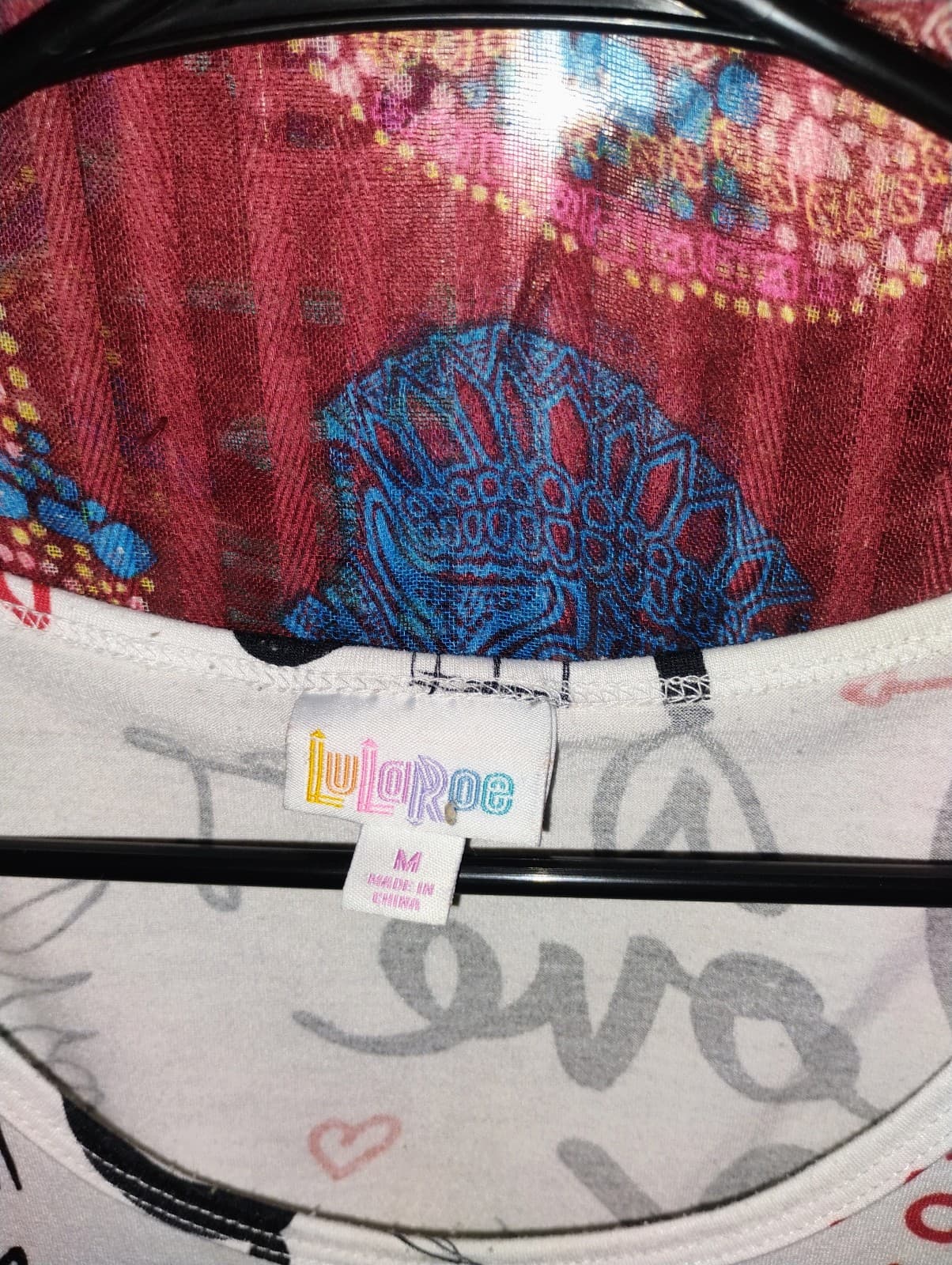 LulaRoe "Love" Print Basic T - Thumbnail 4