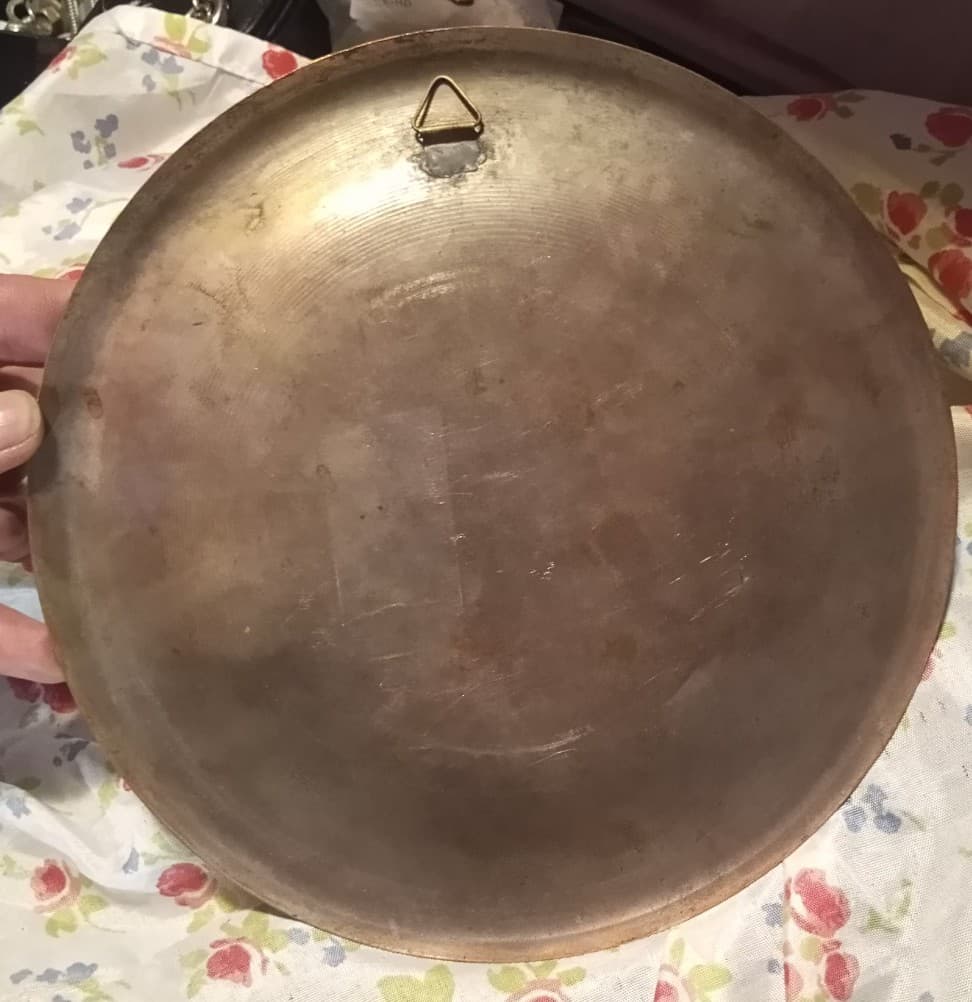 Vintage Egyptian King Tut Wall Decor Plate – Hand Etched Brass & Copper – 8" - Thumbnail 4