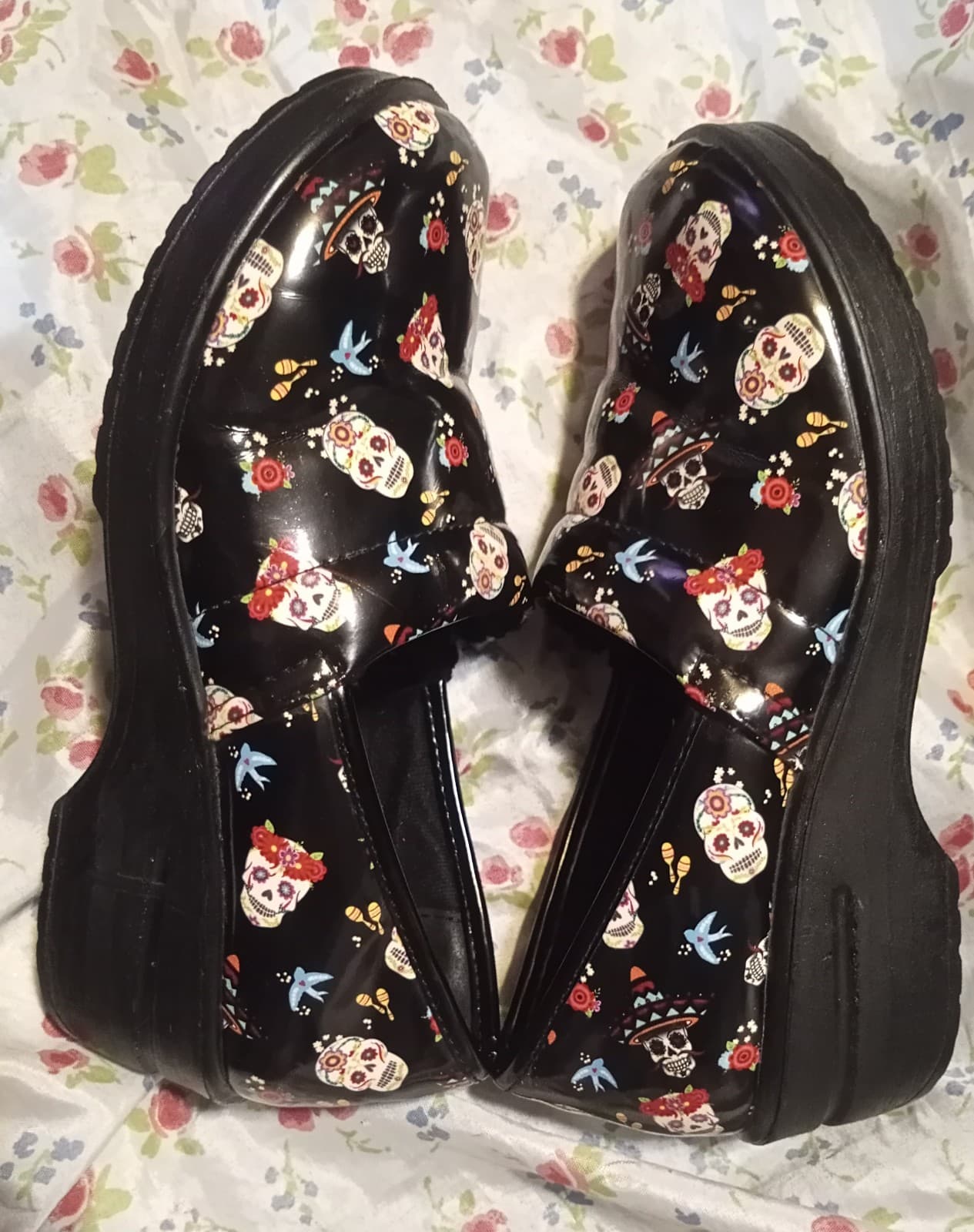 Easy Street Sugar Skull Day of the Dead Nurse Clogs - Size 7 - Thumbnail 3