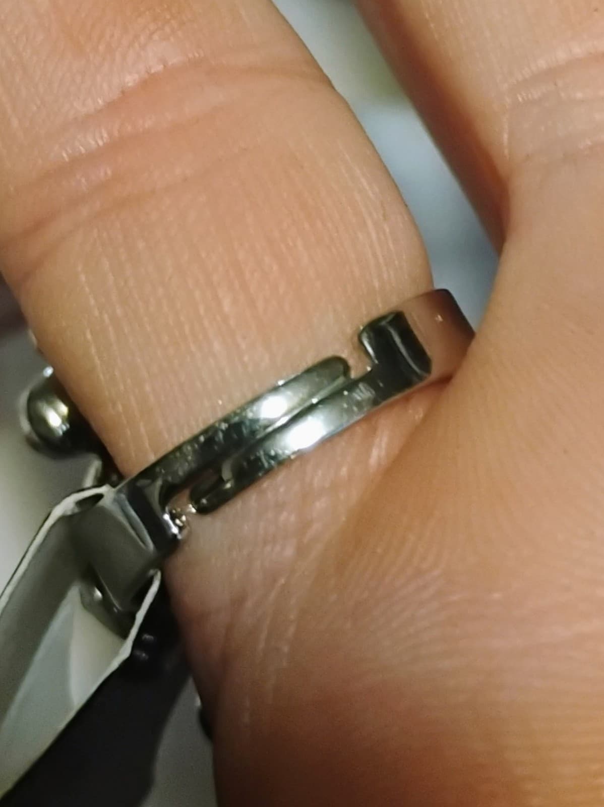 Silver-toned adjustable ring with orange glass rhinestones - Thumbnail 7