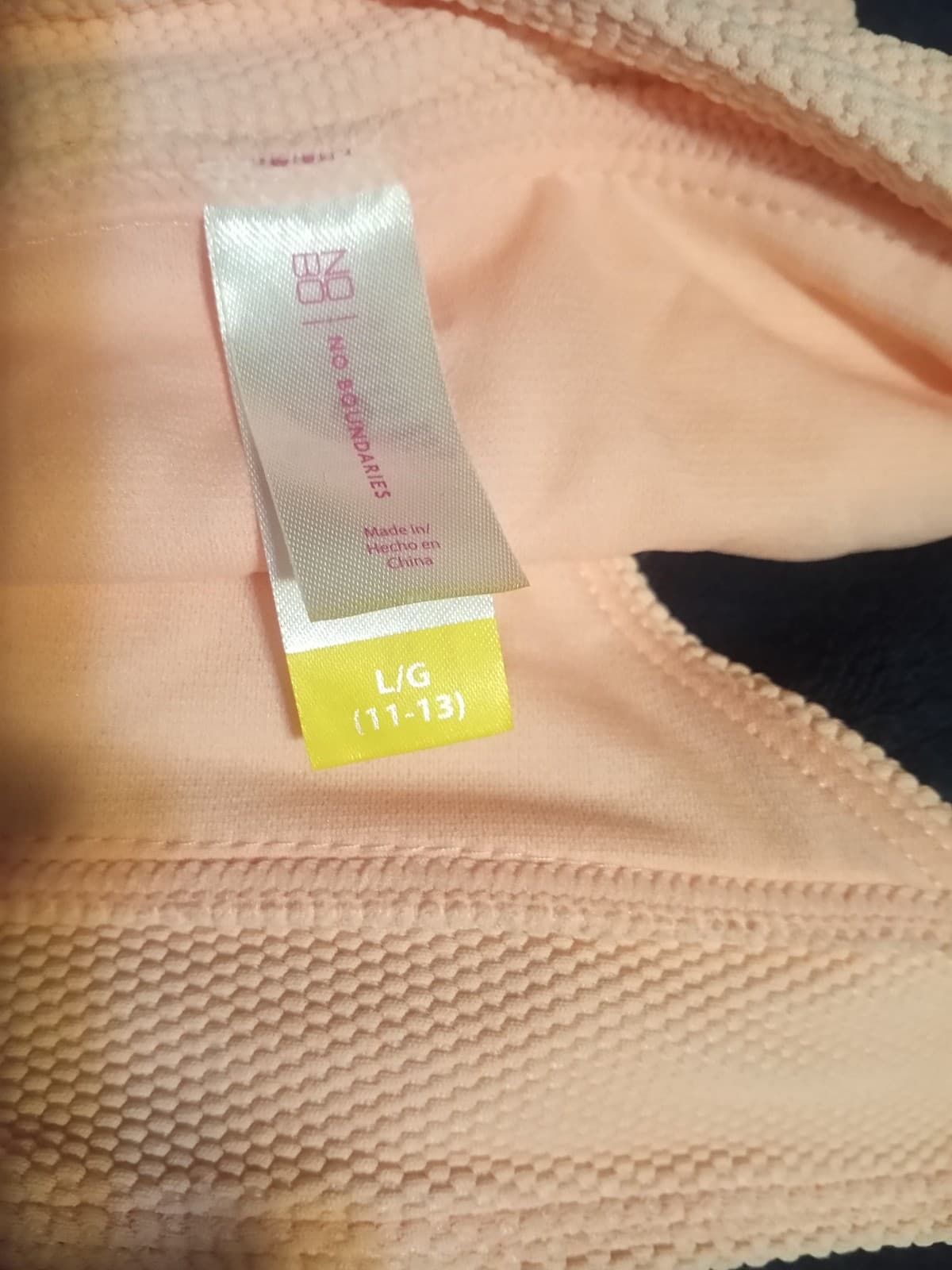 Time & Tru Floral Top (M) & No Boundaries Textured Bottoms (LG) Set - Thumbnail 7