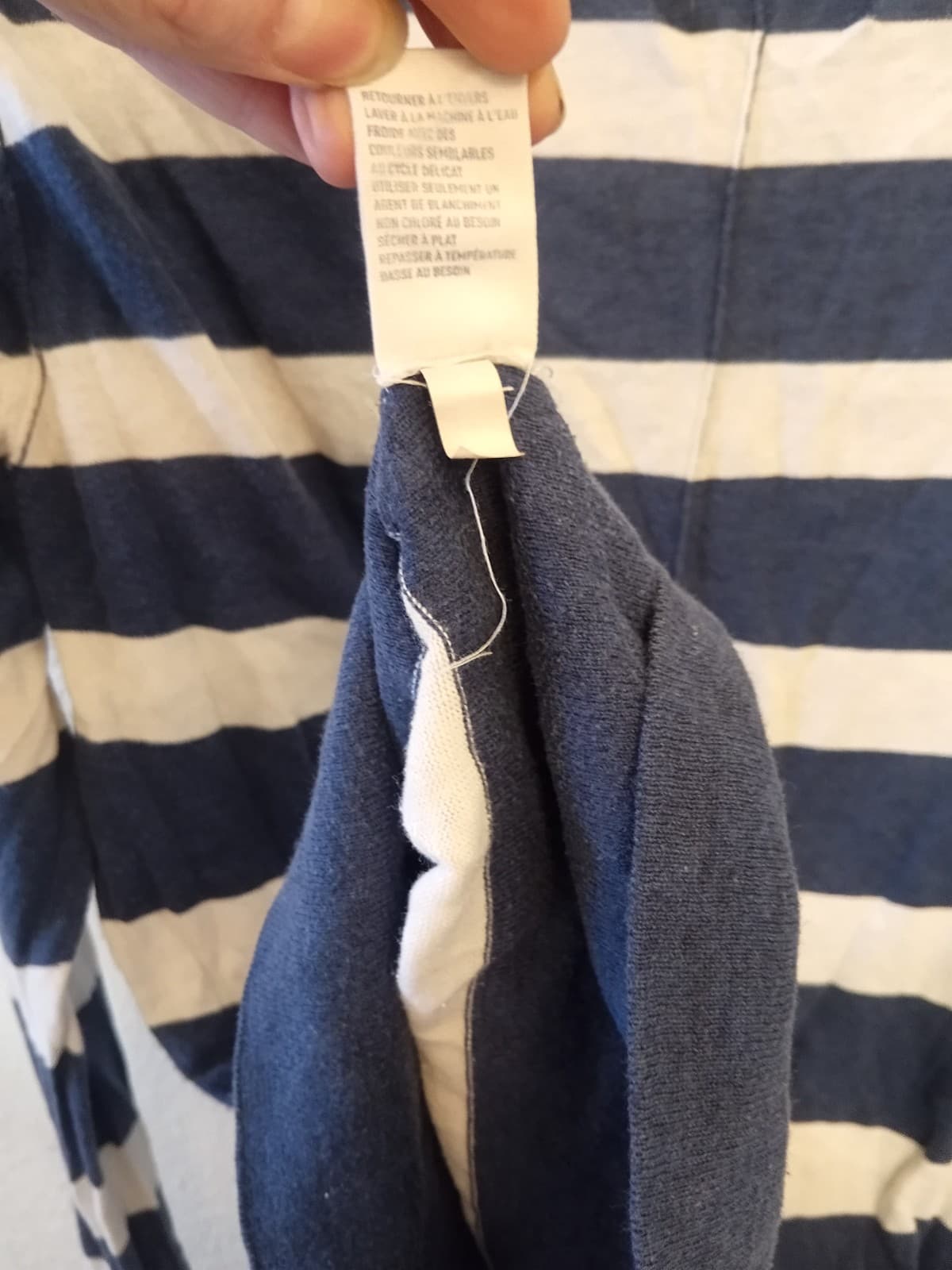 VTG Y2K American Eagle Striped Long Sleeve V-Neck Tee - Navy/Cream - Size XL - Thumbnail 5