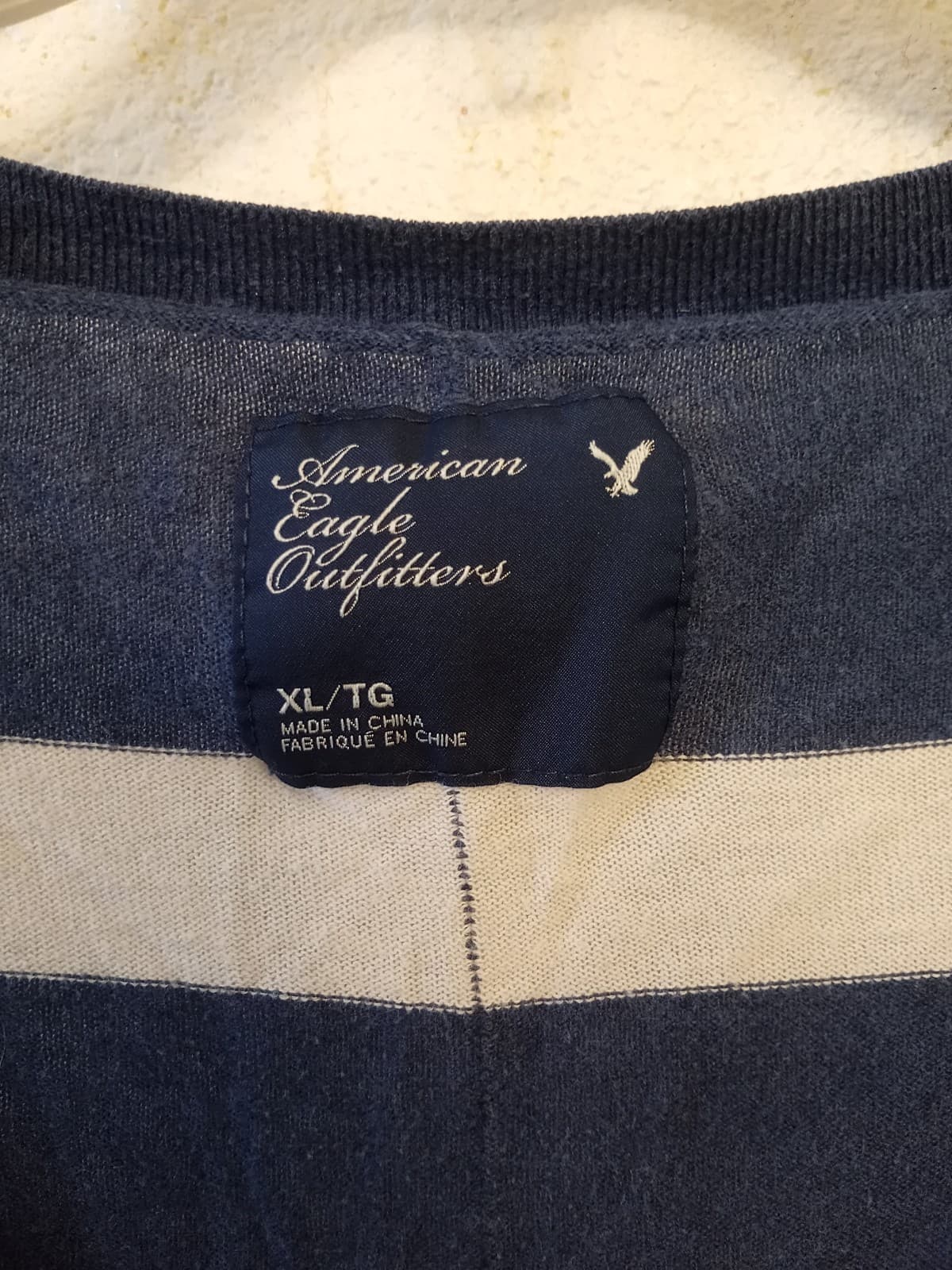 VTG Y2K American Eagle Striped Long Sleeve V-Neck Tee - Navy/Cream - Size XL - Thumbnail 3