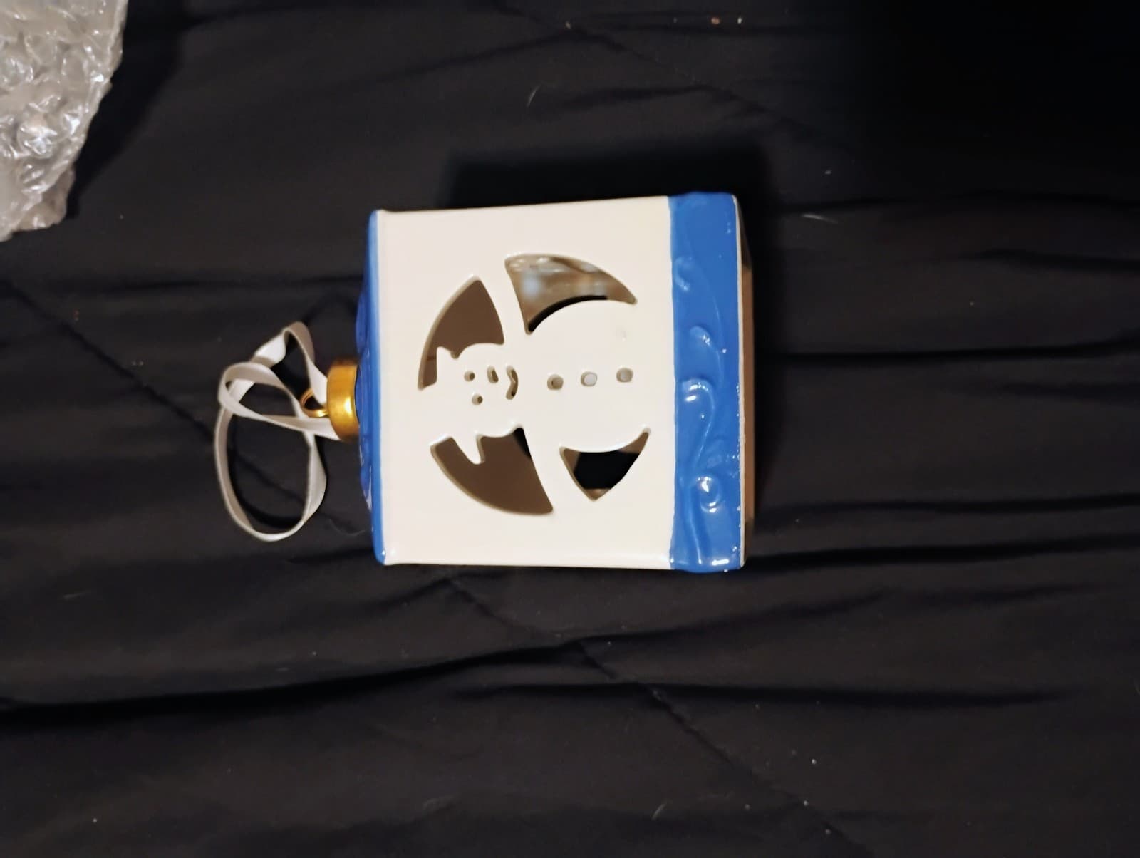 Lantern Ornament by Lightscapes Universal - Thumbnail 3